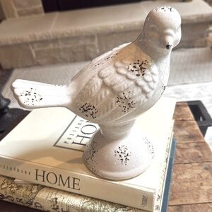 Pottery Barn White Crackle Ceramic Ornamental Bookshelf Accent Table Bird Decor